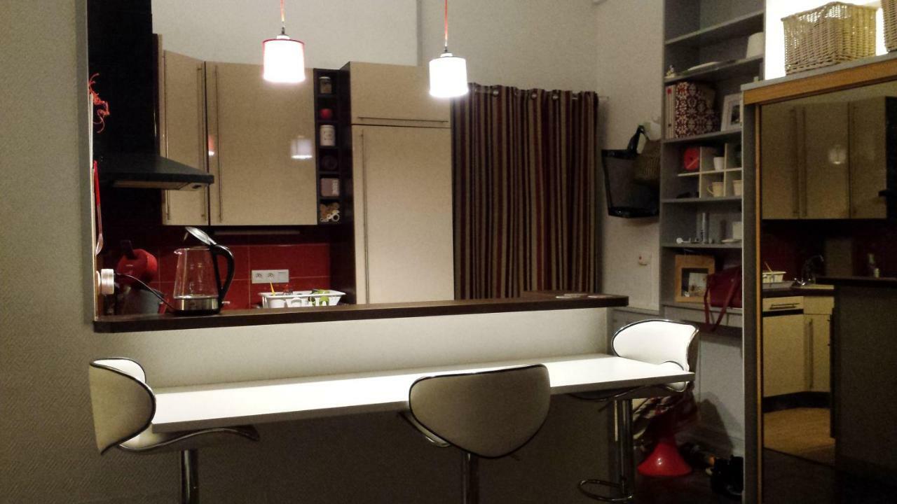 Coquet Studio En Mezzanine Nuit Pour 2 Personnes Saint-Girons  Luaran gambar